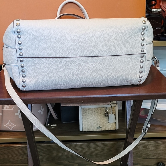 Coach White Pebbled Swagger 33 Satchel Bag - Picture 13 of 13